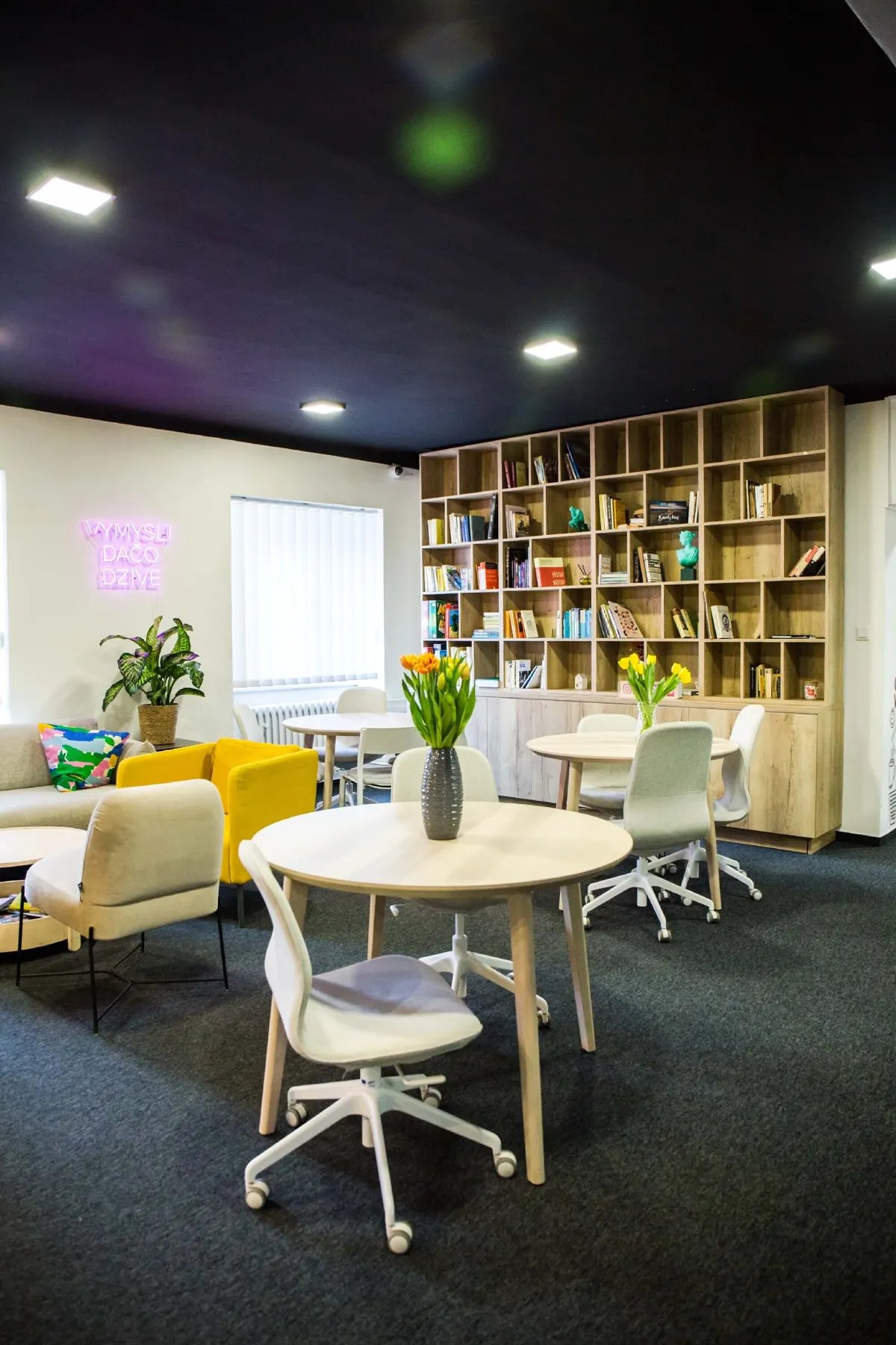 Coworking v Startup Campuse
