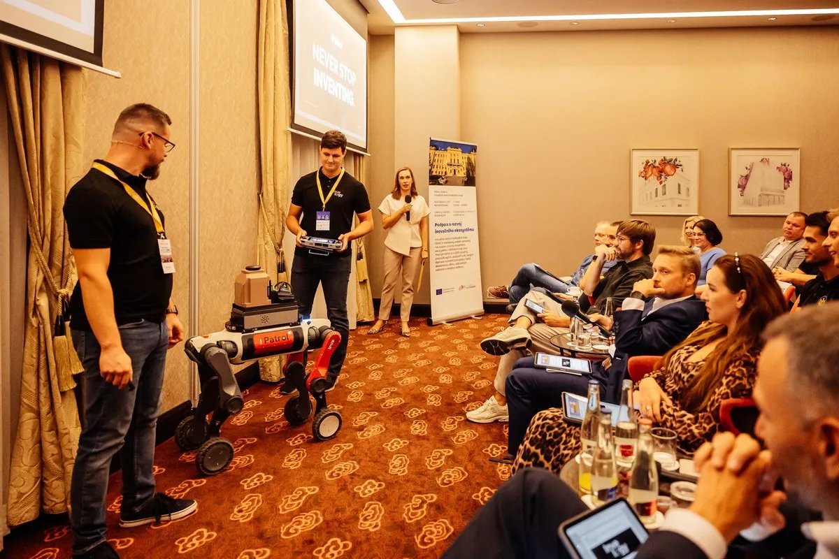 Startup predstavuje svojho robota